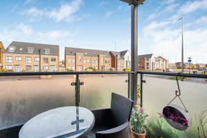 Photo 8- click for photo gallery